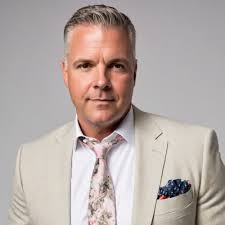 🎄✨ Willis & Associates Family Dentistry was thrilled to participate in the  Stuarts Draft Christmas Parade!