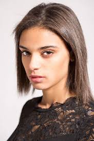 Liz Moreau's Instagram, Twitter & Facebook