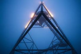 Advent Advent Die Halde Brennt Der Tetraeder Auf Der Halde Beckstrasse In Bottrop Landschaftspark Duisburg Tetraeder Kohlenpott