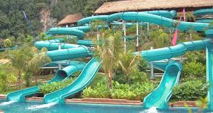 Wet world, malaysia's largest chain of waterparks, holds onto its promise of creating fun times for everyone. 21 Taman Tema Di Malaysia Yang Best Di Setiap Negeri