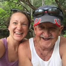 I would've bought this bread pencil case… but I didn't have enough dough  🥖😭 #fblifestyle