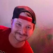 Low maintenance container gardening system