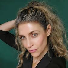 Ania Bukstein אניה בוקשטיין