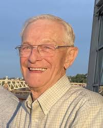 Kerri Bean's Instagram, Twitter & Facebook