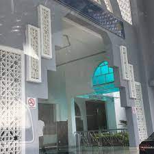 Sultan idris shah ii mosque is the state mosque of perak, malaysia. Menara Selatan Bangunan Sultan Idris Shah Shah Alam Selangor