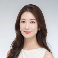 30+ "Echo Li" profiles