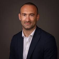 David Gamblin's Instagram, Twitter & Facebook