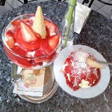Eis Sommer Lecker Erdbeeren Endlich Wetter Zum Eis Essen Food Desserts Pudding