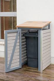 Mulltonnenbox Selber Bauen Endzustand Mit Offener Tur Mulltonnenbox Selber Bauen Mulltonnenverkleidung Selber Bauen Mulltonnenbox