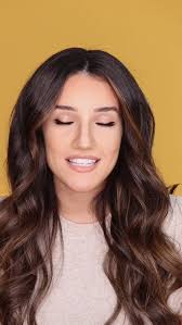 Amazon.com : GiGi Brazilian Bikini Wax Microwave Formula, Painless,  Residue-Free Hard Wax for Coarse Hair, Perfect for Sensitive Areas, 8 oz,  1-pack : Hair Waxing Skin Cleansers : Beauty & Personal Care