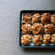 Visa fler idéer om kanelbullar, recept kanelbullar, kanelbröd. Sourdough Swedish Cinnamon Buns Surdeg Kanelbullar Sourdough
