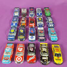 Nascar 1/64 scale diecast racing ~ martinsville speedway 2020. Lot Of 20 Nascar Diecast 1 64 Cars Loose Lionel Action Mixed Brands 2003 2018 3 Lionel Diecastcars Nascar Action Ebay Collectibles