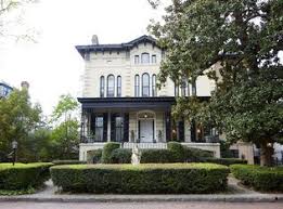 Zillow Has 1 709 Homes For Sale In Savannah Ga View Listing Photos Review Sales History And Use Our Detailed Real Est Savannah Chat Luxury Homes Villa Style