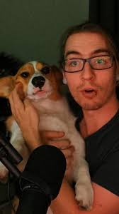 This is Corgi Reuben, the number one Warframe gamer around these parts.