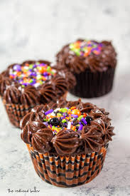 Chocolate Cauldron Cakes Recipe Cauldron Cake Savoury Cake Bowl Cake