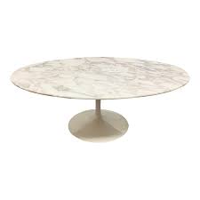 Table features an original powder coated steel base with a refinished walnut top. Knoll Eero Saarinen Marble Low Oval Coffee Table Original Price 2 816 Design Plus Gallery