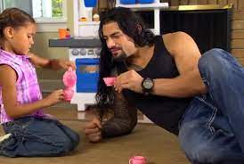 Roman Reigns knows you won't like his RAW announcement | Cageside Seats