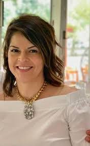 Brenda Hyre's Instagram, Twitter & Facebook