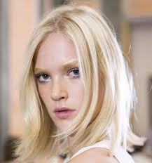 There are many hairstyles for which the platinum blonde will blend well. 21 Incredible Platinum Blonde Hairstyles You Re Sure To Love