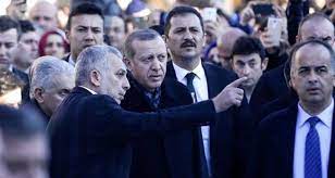 Böylece sedat peker videolarıyla yeniden öne çıkan metin külünk adı organize suç örgütü bağlantılarıyla tekrar gündeme geldi. Hurriyet I Bastiran Da Peker Den Para Alan Da Erdogan In Hemserisi Kulunk Cikti Boldmedya
