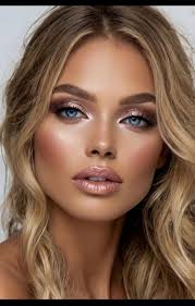 Who does sew-in extensions in Bowling Green, Kentucky?