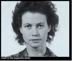 woman keeps signal alive in nazi-occupied france