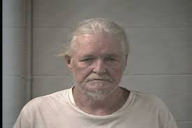 VA State Police stop drunk man from attacking a panhandler, then buy the  victim food and bus ticket