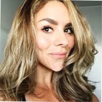 Annie Valdes's Instagram, Twitter & Facebook