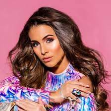 Jun 14, 2021 · sydney van den bosch felvállalta, hogy neki sem tökéletes a teste. Sydney Van Den Bosch Sydneyvandenbosch Profil Pinterest