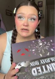 Exciting Unboxing of the Glamlite Haunted Holiday Box