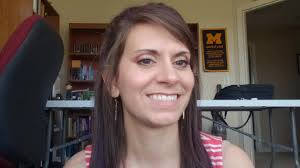 Maggie Nelson, Mary Kay Independent Beauty Consultant was live.