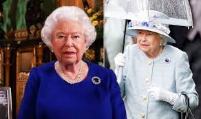 The queen's christmas day speech 2019 anywebtool.com. Queen S Speech Elizabeth Ii Wears Brooch With Huge Significance For Christmas Speech Express Co Uk