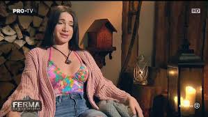 Vezi mai jos aici pe site emisiunea ferma sezonul 4 episodul 20 din 13 martie 2019. Ferma Din 19 Martie 2019 Partea 1 Video Dailymotion