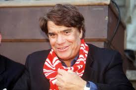 Bernard tapie, 78, who was briefly a government minister, is a flamboyant and controversial figure. Om Bernard Tapie 4e Patron Prefere Des Francais
