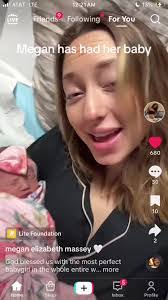 Meagan Duncan's Instagram, Twitter & Facebook