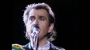 Bassist Darryl Jones