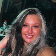 Make it make sense…. My step son got a new medication today for adhd. I  open the bottle and the pills are ORANGE. I look it up and sure enough  yellow6. 🤦‍♀️