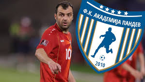 Pandev was signed by inter milan at the age of 18 but was sent out on loan and had spells with multiple italian teams before making his comeback to milan in 2010, which was a career year for him as he was an integral part of the nerazzurri, who won the champions league that year. Akademija Pandev Em Kicker Mit Eigenem Erstligaklub
