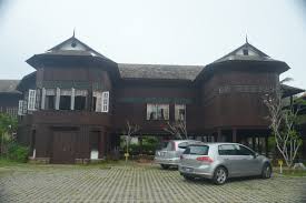 Maybe you would like to learn more about one of these? Bingkisan Semalam Rumah Tradisional Terengganu