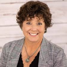 Kimberly Murdock's Instagram, Twitter & Facebook