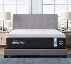 Tempur® material isn't like ordinary memory foam — or any other material on earth. Tempur Luxebreeze 13 Firm Mattress