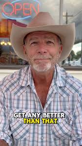 The best end to the day. 🍔