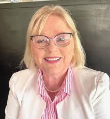 Gloria Troutman's Instagram, Twitter & Facebook