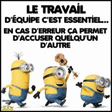 Ses yeux ne pouvaient se détacher de cette boutique fantastique. Des Minions Disant Le Travail D Equipe C Est Essentiel En Cas D Erreur Ca Permet D Accuser Quelqu Un D Autre Minion Humour Blague Minion Proverbes Droles