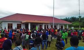 Syarat melamar pekerjaan fotokopi surat keterangan catatan kepolisian. Pt Naga Buana Aneka Piranti Disinyalir Bayar Upah Dibawah Umk Serikat Pekerja Nasional