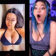 Small Penis Wankers: Sofia reacts to cum… ThisVid.com