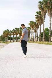 Αυτή η ηλικία βασικά προέρχεται από δυο χρονολογικές τεχνικές: Giwrgos Libanhs Moy Aresei Na Exw Ton Elegxo Se Ola Like Com Cy