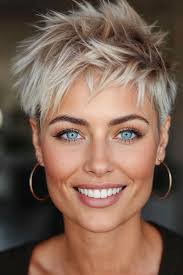 Carol Mickle's Instagram, Twitter & Facebook