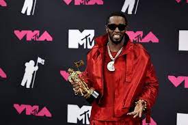 This has got to be A.I. no way he is that dumb" — Internet reacts as  Diddy's alleged prison phone call on pizza boxes goes viral on TikTok