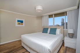 Moreno valley apartment rent prices and reviews 3 bedrooms, 2 bathrooms. Sensational Beachfront Views From All Of Our 3 Bedroom 2 Bathroom Apartments Only 2 Apartments Per Floor With No Shared Common Walls Picture Of Dorchester On The Beach Surfers Paradise Tripadvisor